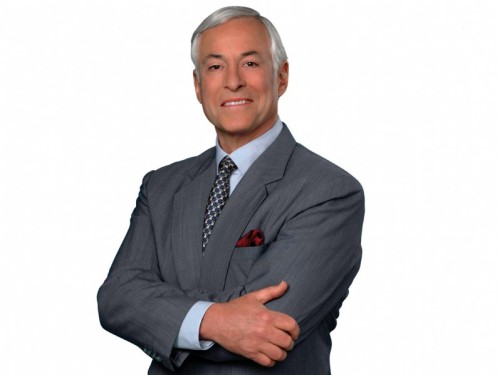 Брайан Трейси в мужском костюме