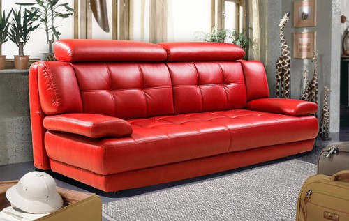 Красный диван