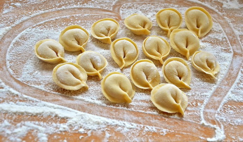 Пельмени на доске