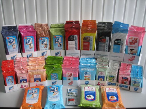 Влажные салфетки различных марок