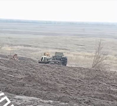 Уничтоженная возле н.п. Работино на Запорожском направлении украинская БРЭМ Bergepanzer 3 Buffel немецкого производства